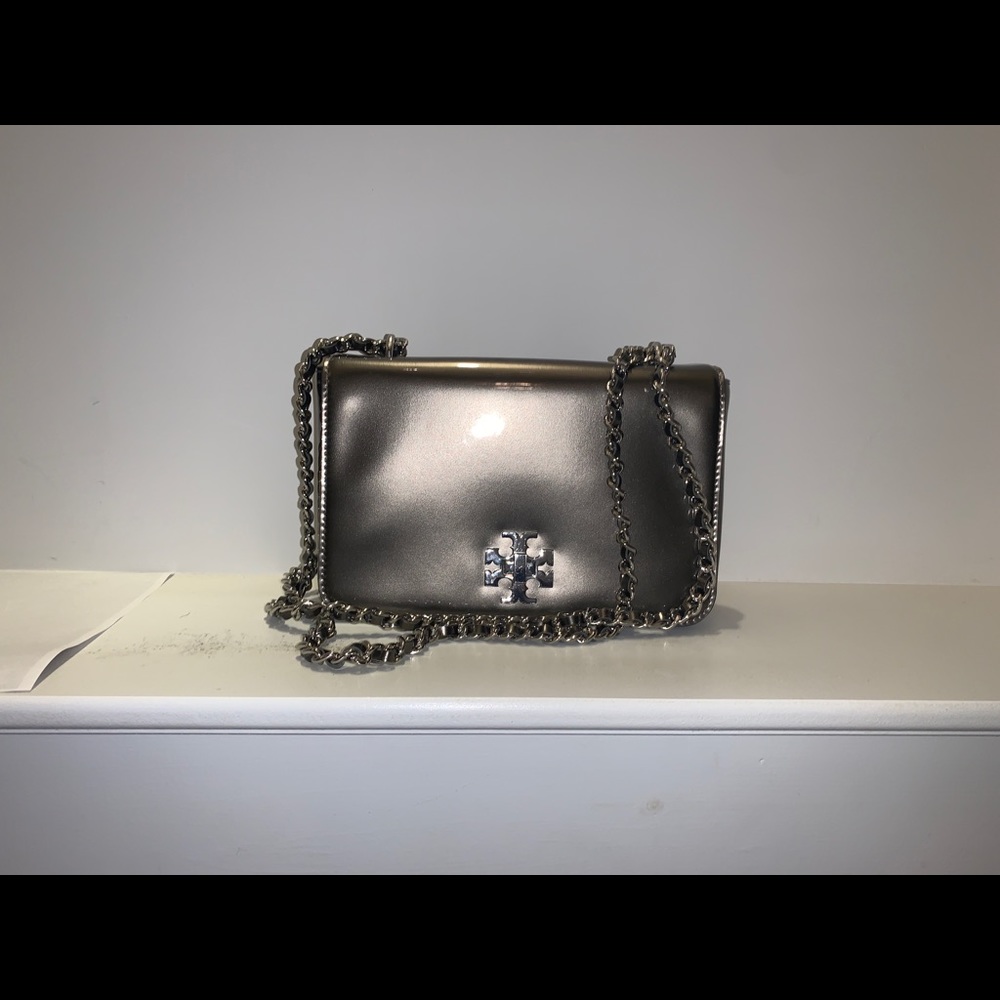 Tory Burch Cross Body. Authentic
